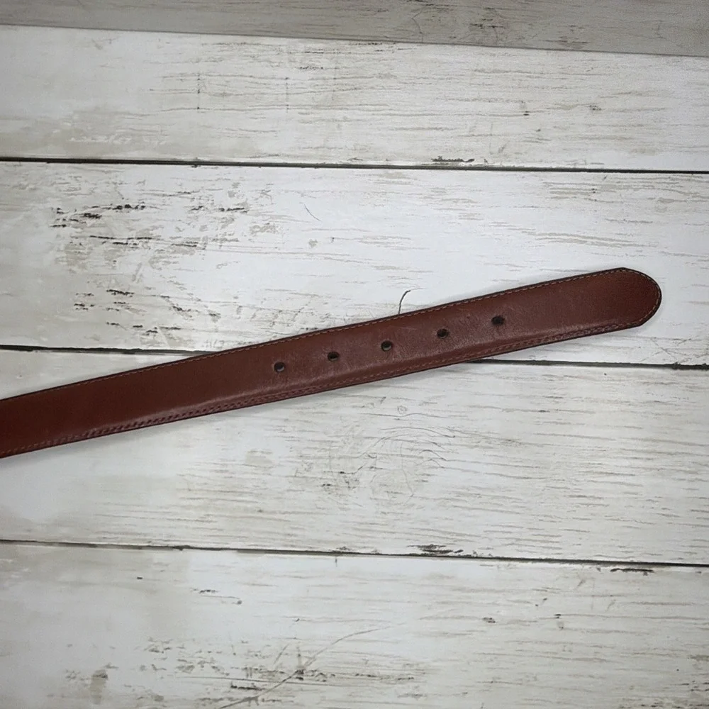 Talbots Brown Leather Belt Women Sz S Made In USA Ornate Gold Sculptural Buckle